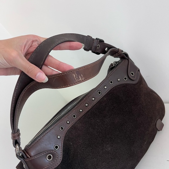 Miu miu mini y2k purse // brown suede & leather “western hobo” flower bag - Picture 5 of 7